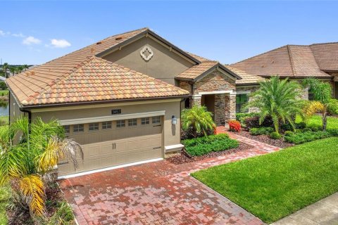 House in Davenport, Florida 5 bedrooms, 449.46 sq.m. № 1821212 - photo 2