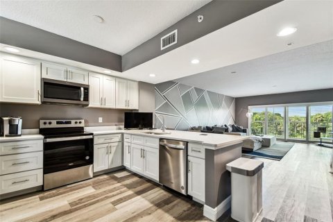 Copropriété à vendre à Largo, Floride: 3 chambres, 146.41 m2 № 1832690 - photo 7