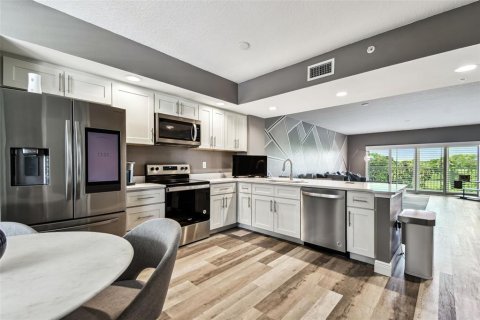 Copropriété à vendre à Largo, Floride: 3 chambres, 146.41 m2 № 1832690 - photo 9