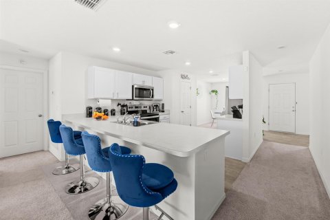 Villa ou maison à vendre à Port St. Lucie, Floride: 3 chambres, 144.18 m2 № 2177141 - photo 8