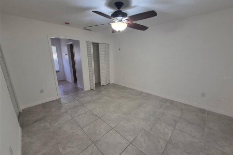 Villa ou maison à vendre à Ocala, Floride: 3 chambres, 125.6 m2 № 2149136 - photo 13