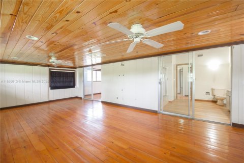 Casa en venta en Homestead, Florida, 4 dormitorios, 308.9 m2 № 2017114 - foto 17