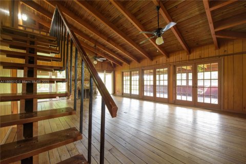 Casa en venta en Homestead, Florida, 4 dormitorios, 308.9 m2 № 2017114 - foto 5