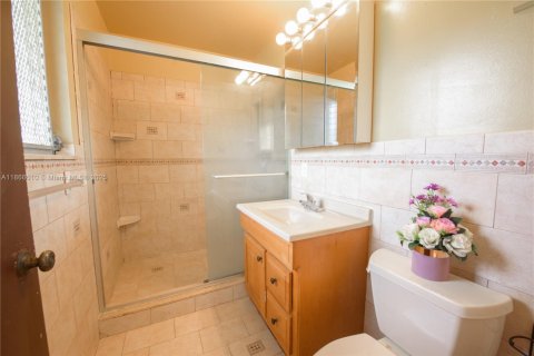 Casa en venta en Homestead, Florida, 4 dormitorios, 308.9 m2 № 2017114 - foto 22