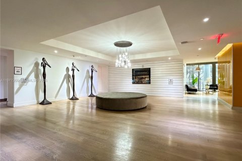 Condo in Miami, Florida, 1 bedroom  № 2042502 - photo 18