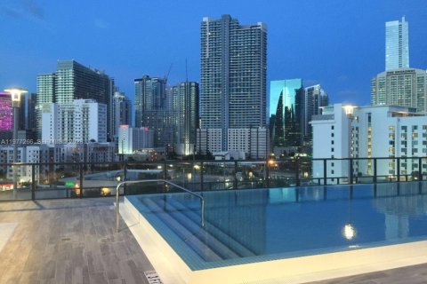 Condo in Miami, Florida, 1 bedroom  № 2042502 - photo 30