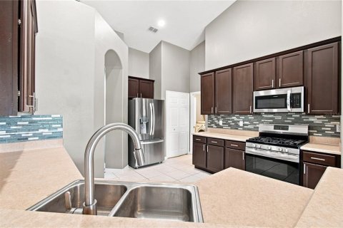 Casa en venta en Clermont, Florida, 4 dormitorios, 215.44 m2 № 2272866 - foto 11