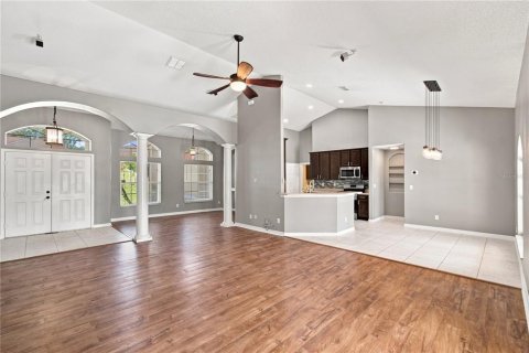 Casa en venta en Clermont, Florida, 4 dormitorios, 215.44 m2 № 2272866 - foto 14