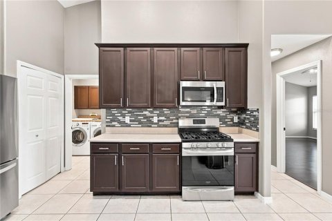 Casa en venta en Clermont, Florida, 4 dormitorios, 215.44 m2 № 2272866 - foto 17