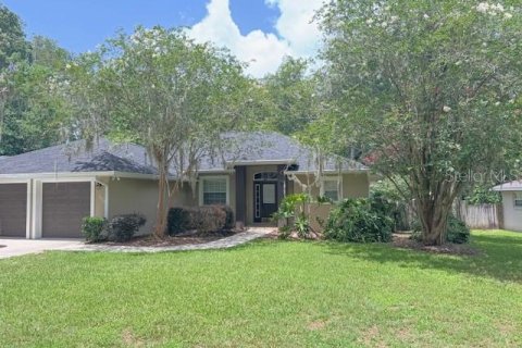 Villa ou maison à louer à Ocala, Floride: 3 chambres, 157.75 m2 № 1845138 - photo 2