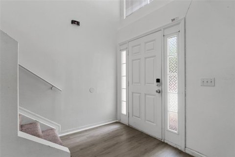 House in Winter Haven, Florida 4 bedrooms, 283.35 sq.m. № 1793404 - photo 5