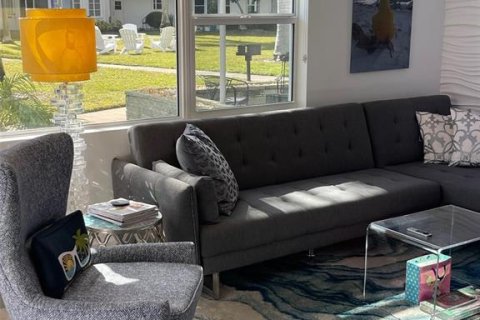 Condominio en alquiler en Saint Petersburg, Florida, 1 dormitorio, 45.99 m2 № 1023039 - foto 4