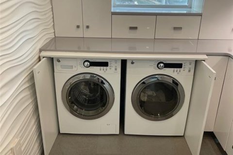 Condominio en alquiler en Saint Petersburg, Florida, 1 dormitorio, 45.99 m2 № 1023039 - foto 7