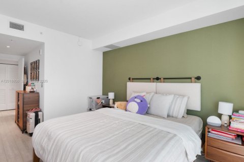 Снять в аренду кондоминиум в Майами, Флорида 2 спальни, 74.23м2, № 2077558 - фото 26