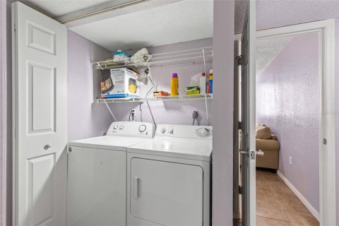 Снять в аренду кондоминиум в Гейнсвилл, Флорида 4 комнаты, 118.73м2, № 2109995 - фото 16