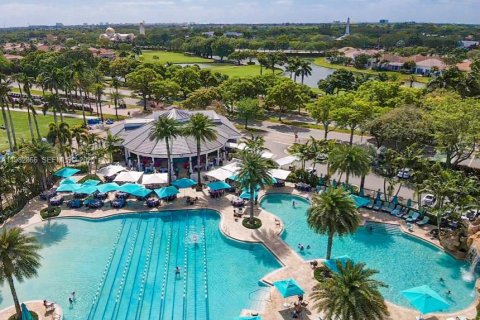 Снять в аренду виллу или дом в Бока-Ратон, Флорида 3 спальни, 229.65м2, № 2047710 - фото 30