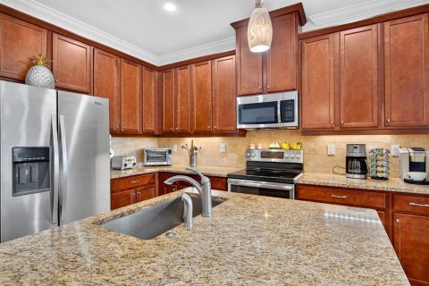 House in Bradenton, Florida 2 bedrooms, 141.68 sq.m. № 2200236 - photo 25