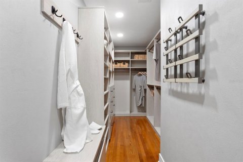 House in Saint Petersburg, Florida 2 bedrooms, 170.66 sq.m. № 1869772 - photo 21
