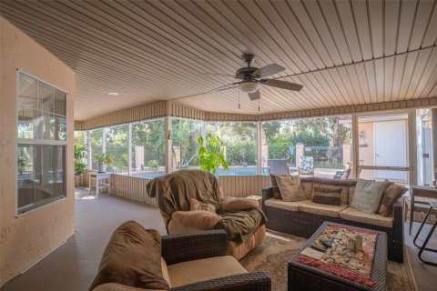 Villa ou maison à vendre à Lakeland, Floride: 4 chambres, 282.14 m2 № 2206090 - photo 27