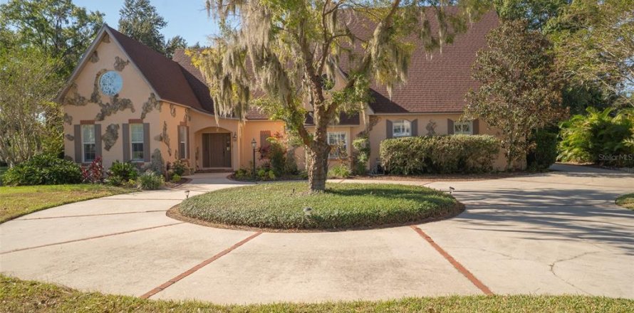 Villa ou maison à Lakeland, Floride 4 chambres, 282.14 m2 № 2206090