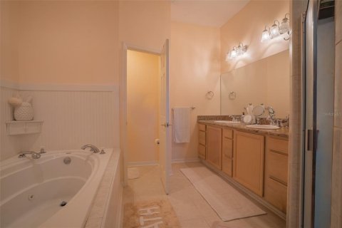 Villa ou maison à vendre à Lakeland, Floride: 4 chambres, 282.14 m2 № 2206090 - photo 15
