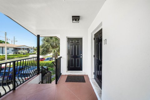 Copropriété à louer à Boca Raton, Floride: 3 chambres, 105.91 m2 № 2300319 - photo 2