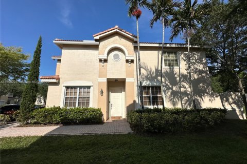 Townhouse in Miramar, Florida 3 bedrooms, 185.99 sq.m. № 1755935 - photo 2