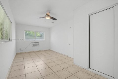 Apartment in Coral Gables, Florida 1 bedroom № 2068208 - photo 9