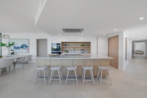 Condominio en venta en Bay Harbor Islands, Florida, 3 dormitorios, 294.87 m2 № 2007679 - foto 7