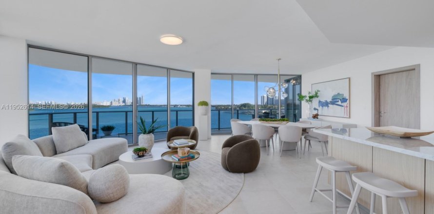 Condominio en Bay Harbor Islands, Florida, 3 dormitorios  № 2007679