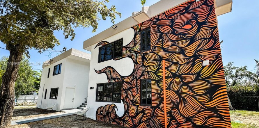 Apartment in Miami, Florida 2 bedrooms, 74.32 sq.m. № 2008714