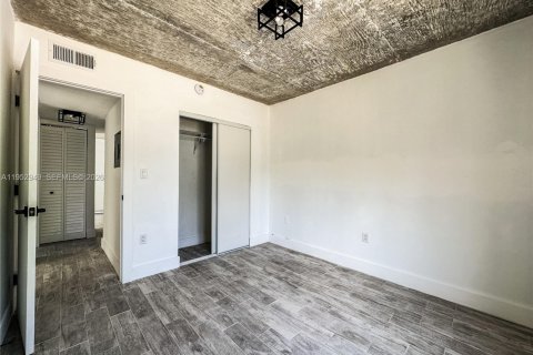 Apartment in Miami, Florida 2 bedrooms, 74.32 sq.m. № 2008714 - photo 6