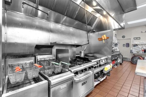Propiedad comercial en venta en Orlando, Florida № 2198001 - foto 22