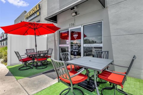 Propiedad comercial en venta en Orlando, Florida № 2198001 - foto 4