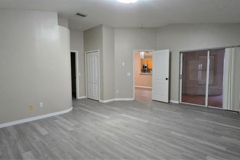 House in Valrico, Florida 3 bedrooms, 224.82 sq.m. № 2102216 - photo 10