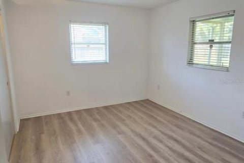 House in Sarasota, Florida 2 bedrooms, 115.01 sq.m. № 1759406 - photo 9