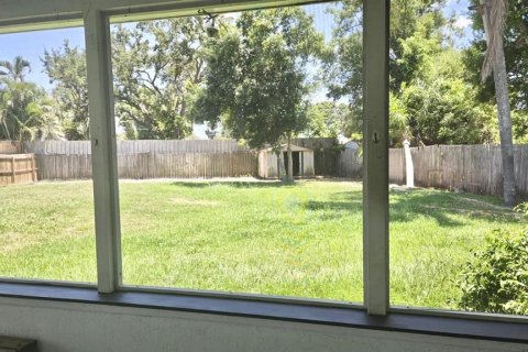 House in Sarasota, Florida 2 bedrooms, 115.01 sq.m. № 1759406 - photo 17