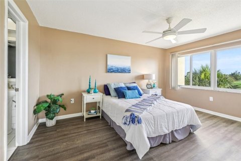 Condo in Seminole, Florida, 2 bedrooms  № 1836983 - photo 28