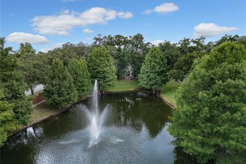 House in Oviedo, Florida 4 bedrooms, 201.04 sq.m. № 1810645 - photo 28