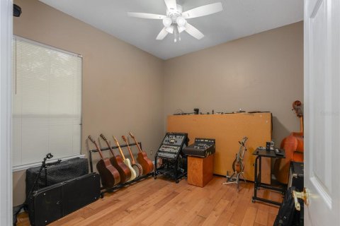 House in Oviedo, Florida 4 bedrooms, 201.04 sq.m. № 1810645 - photo 25