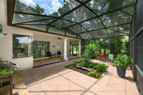 House in Oviedo, Florida 4 bedrooms, 201.04 sq.m. № 1810645 - photo 14
