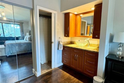 Copropriété à louer à Plantation, Floride: 1 chambre, 77.29 m2 № 1946699 - photo 12