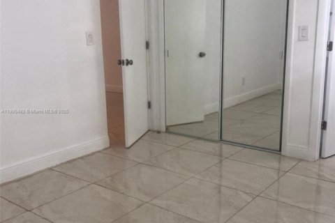 Immobilier commercial à vendre à Miami Beach, Floride № 1963560 - photo 29