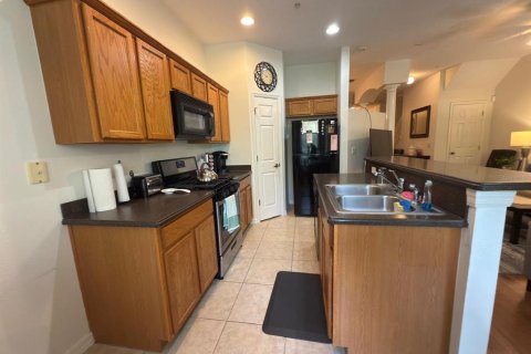 Townhouse in Four Corners, Florida 3 bedrooms, 156.63 sq.m. № 1894187 - photo 17