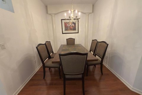 Townhouse in Four Corners, Florida 3 bedrooms, 156.63 sq.m. № 1894187 - photo 5