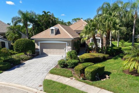 Villa ou maison à vendre à Lakewood Ranch, Floride: 3 chambres, 207.82 m2 № 2426982 - photo 3