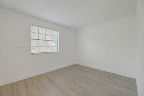 Condominio en alquiler en Homestead, Florida, 3 dormitorios, 111.02 m2 № 2030560 - foto 12