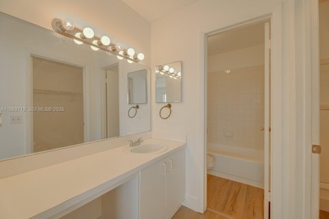 Condominio en alquiler en Homestead, Florida, 3 dormitorios, 111.02 m2 № 2030560 - foto 20