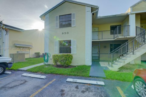 Condominio en Homestead, Florida, 3 dormitorios  № 2030560