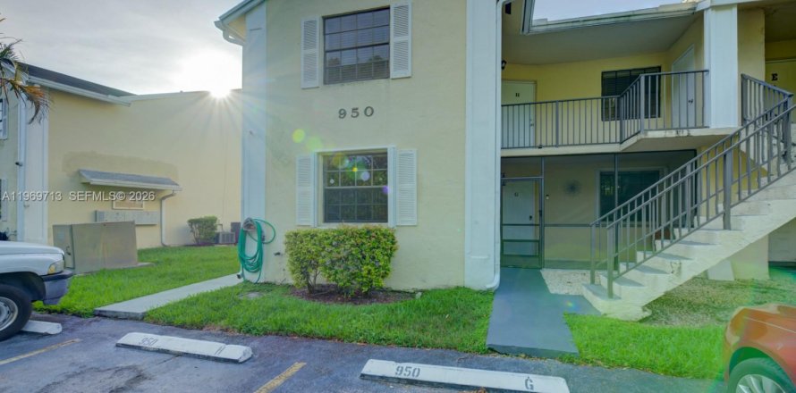 Condominio en Homestead, Florida, 3 dormitorios  № 2030560